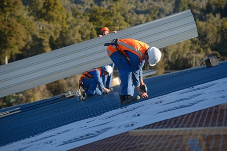 photo of roofing contractor
