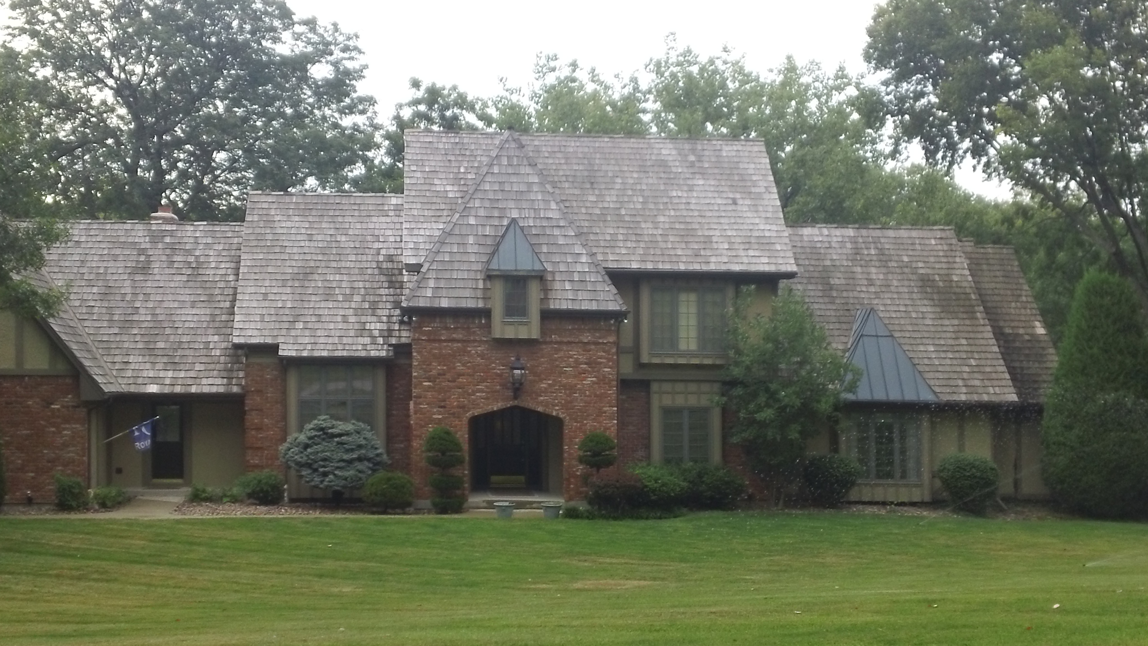 Old Shake Shingle Roof & Replacement